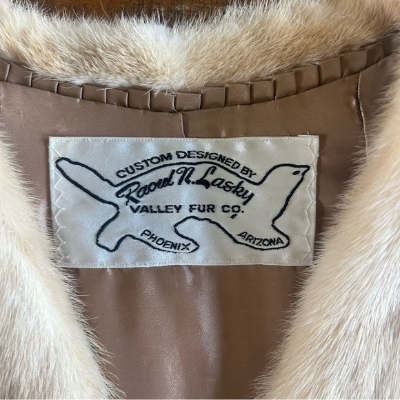 Raoul N. Lasky Custom Designed Vintage Fur Vest M/L - Picture 8 of 8